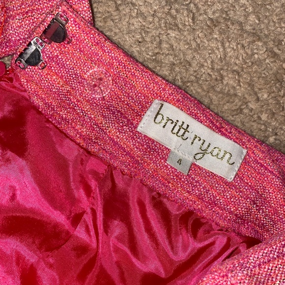 Cute brocade pink miniskirt with buttons 💗 - Picture 7 of 7